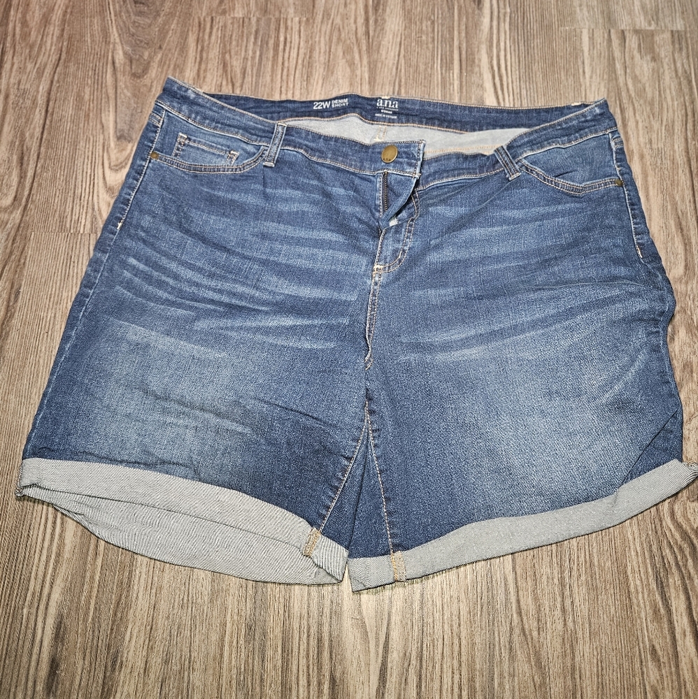 Ana Denim Shorts 22W